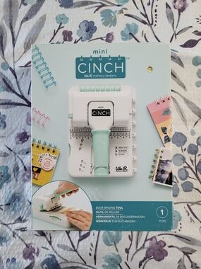 NEW MINI CINCH We R Memory Keepers Book Binding Tool 661388